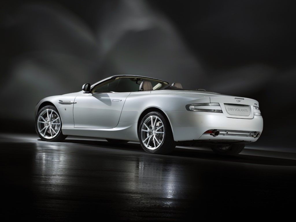 Aston Martin DB9 Volante Morning Frost Edition (Automatic)